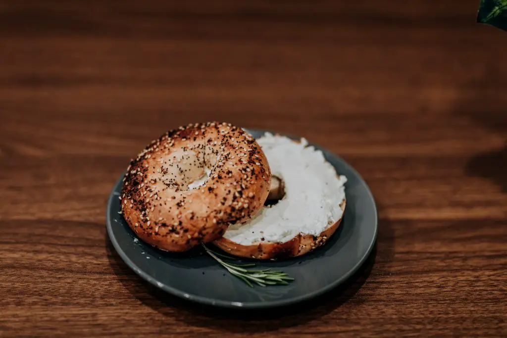 How To Toast A Bagel Without A Toaster