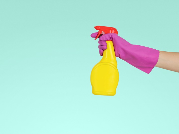 How To Fix A Spray Bottle